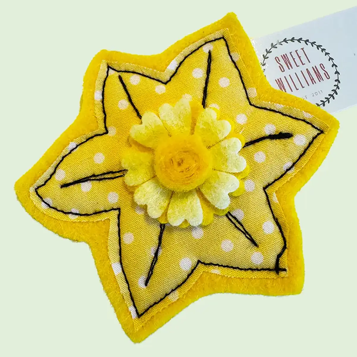 Daffodil Brooch Tlws Cennin Pedr