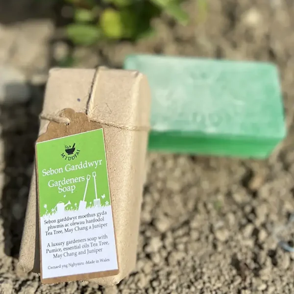 Gardeners Soap ~ Sebon Garddwyr