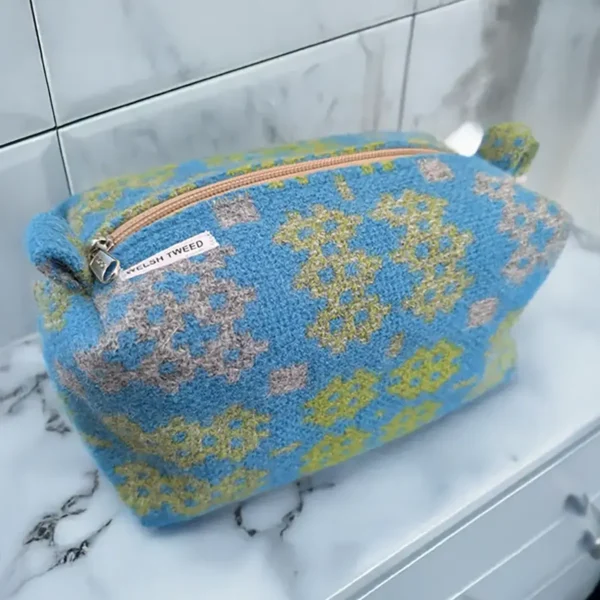 Welsh Tweed Wash Bag (Teal/Green)